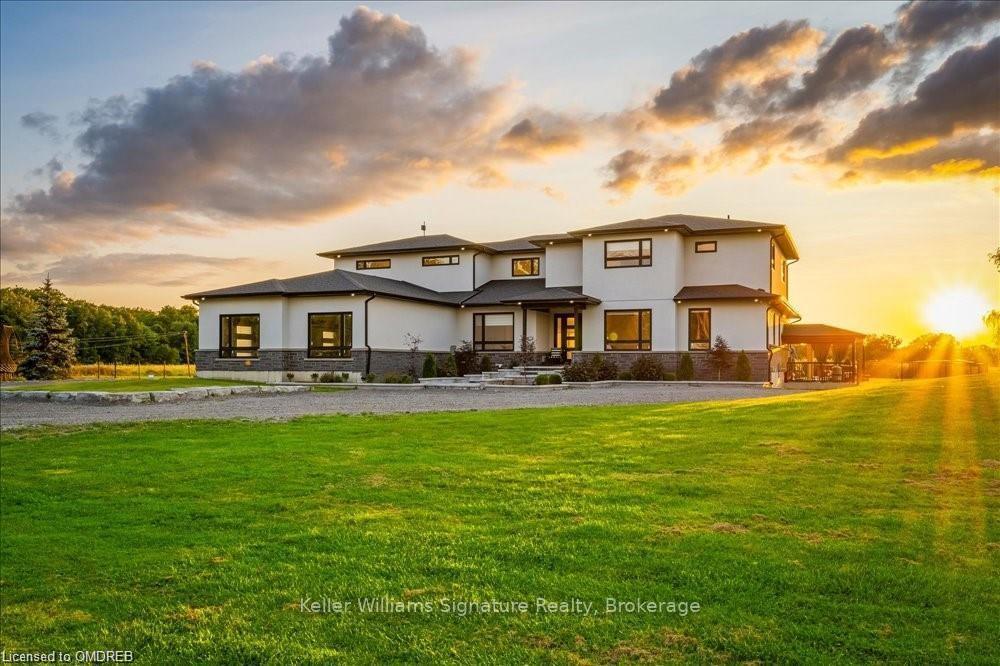 Photo 36 of 37 Eleventh Road E, Hamilton, Rural Stoney Creek — HOMEH