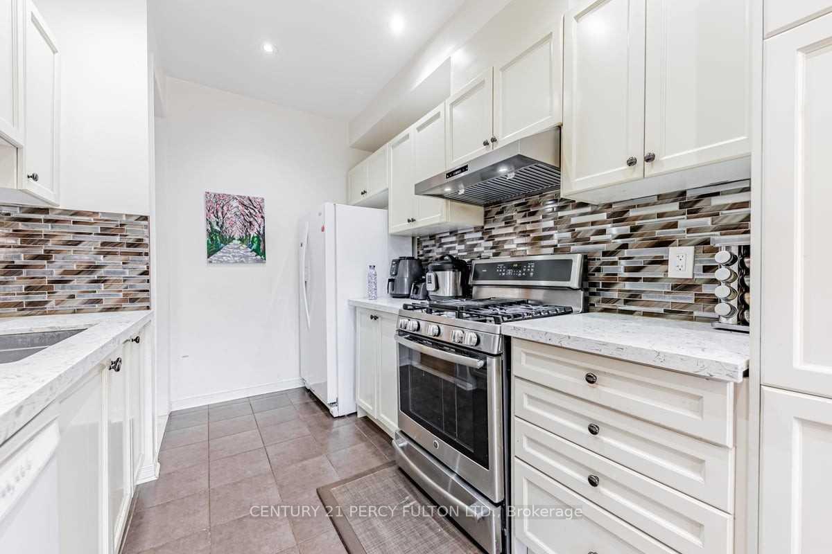 Photo 6 of 319 Delaney Drive, Ajax, Central West — HOMEH