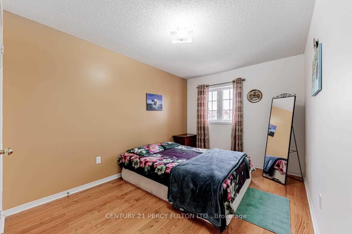 Photo 20 of 319 Delaney Drive, Ajax, Central West — HOMEH