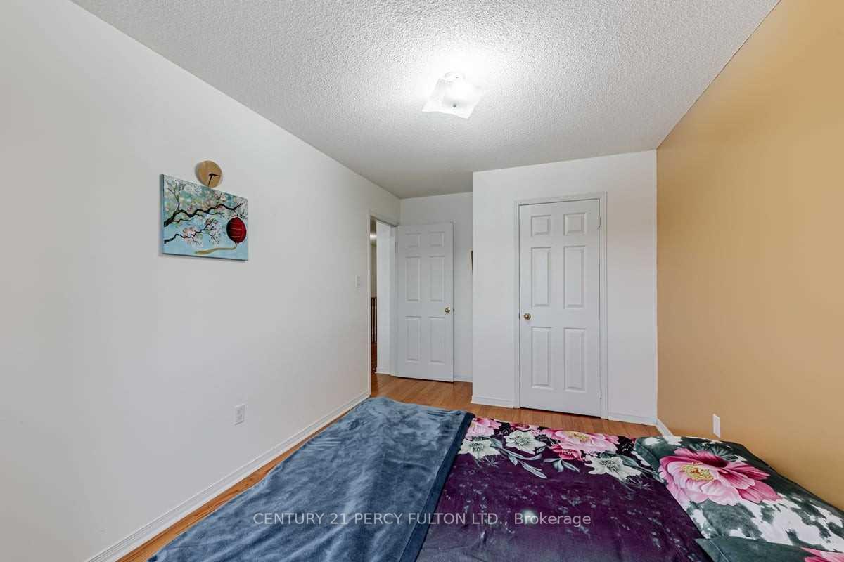 Photo 21 of 319 Delaney Drive, Ajax, Central West — HOMEH