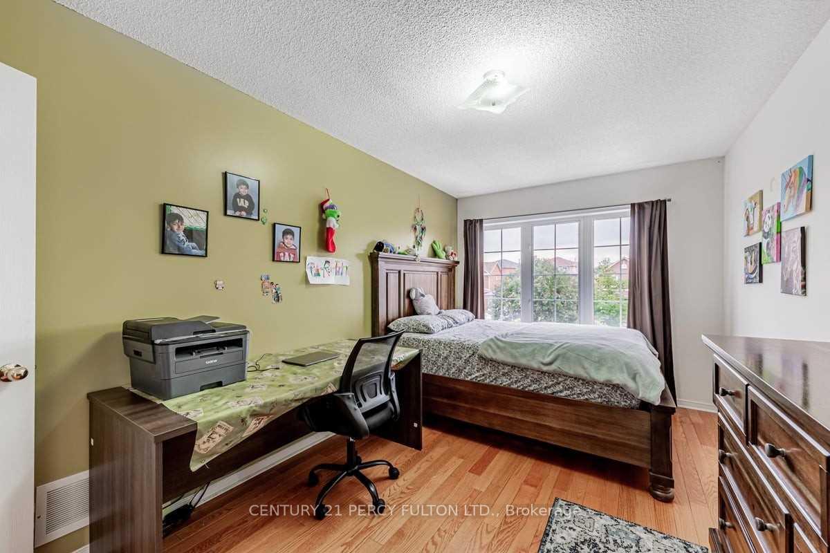 Photo 22 of 319 Delaney Drive, Ajax, Central West — HOMEH