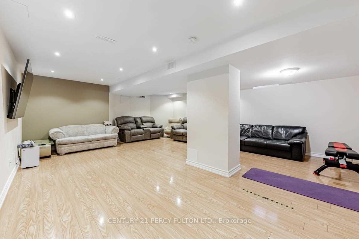Photo 25 of 319 Delaney Drive, Ajax, Central West — HOMEH