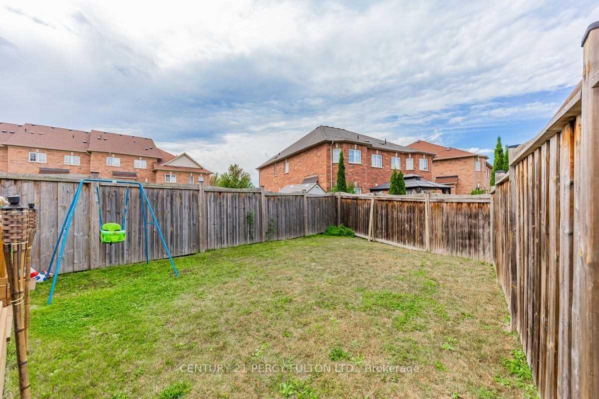 Photo 26 of 319 Delaney Drive, Ajax, Central West — HOMEH