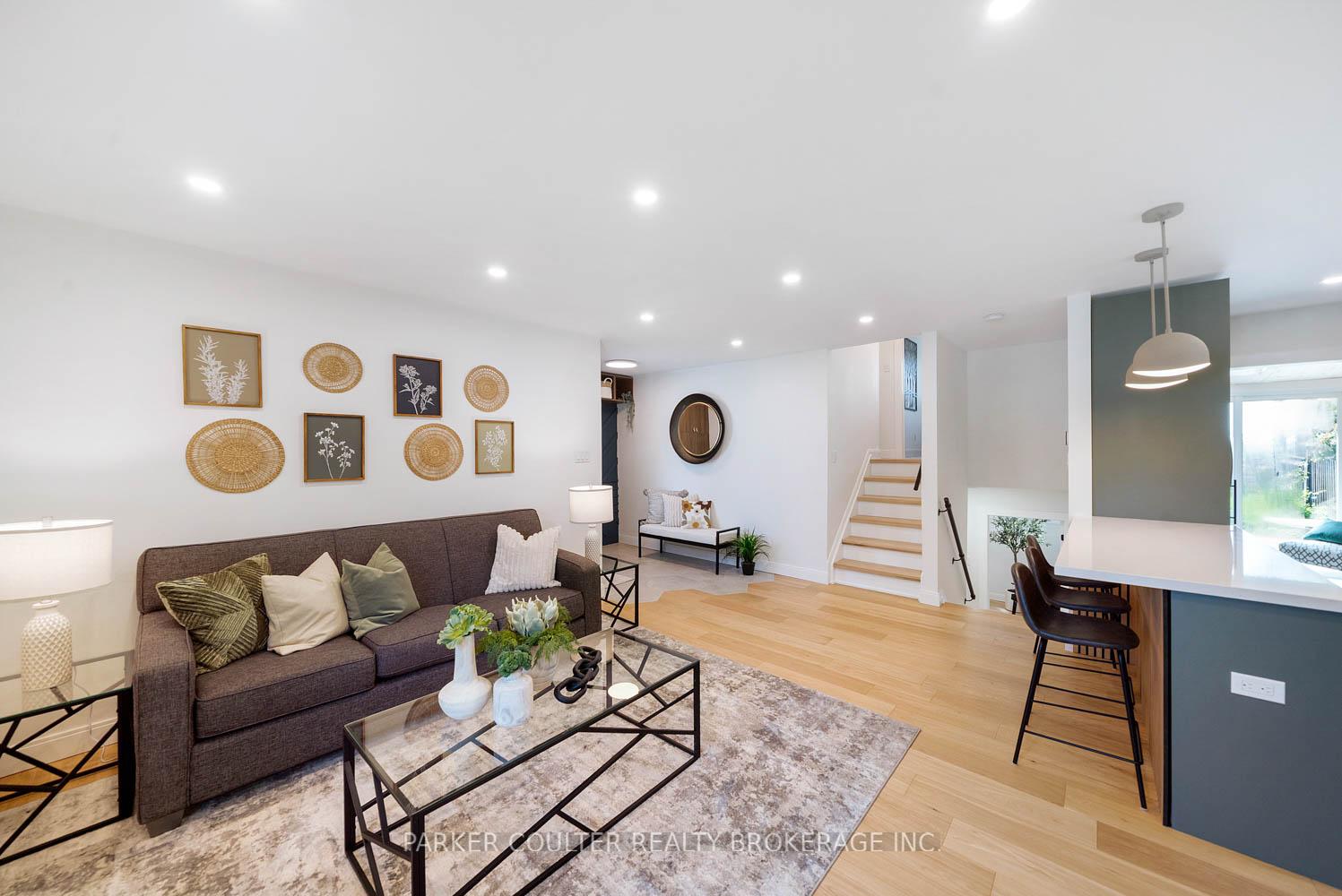 Photo 17 of 17 Shelley Lane, Barrie, Letitia Heights — HOMEH