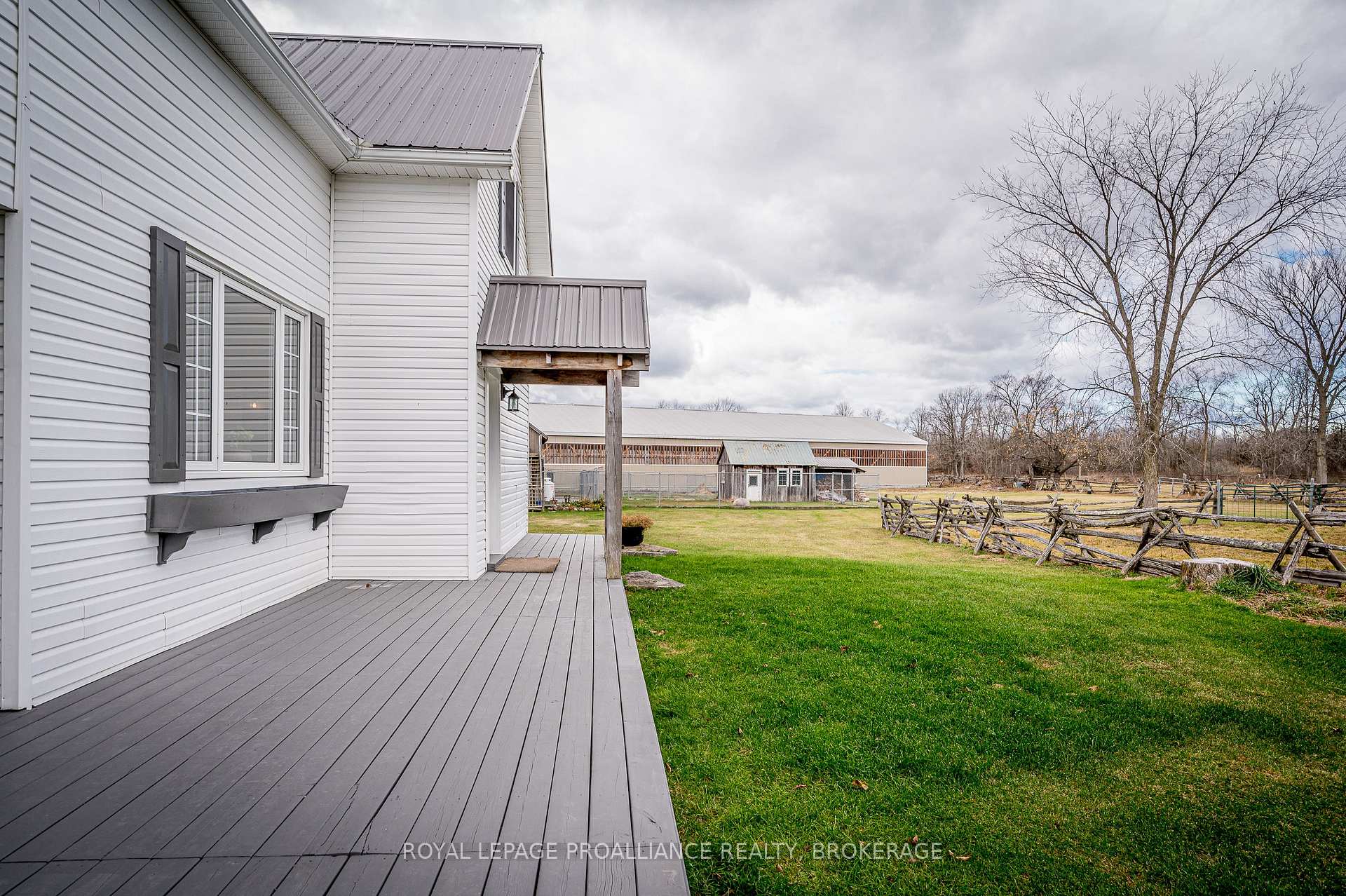 Photo 4 of 4854 Colebrook Road, Frontenac, Frontenac South — HOMEH