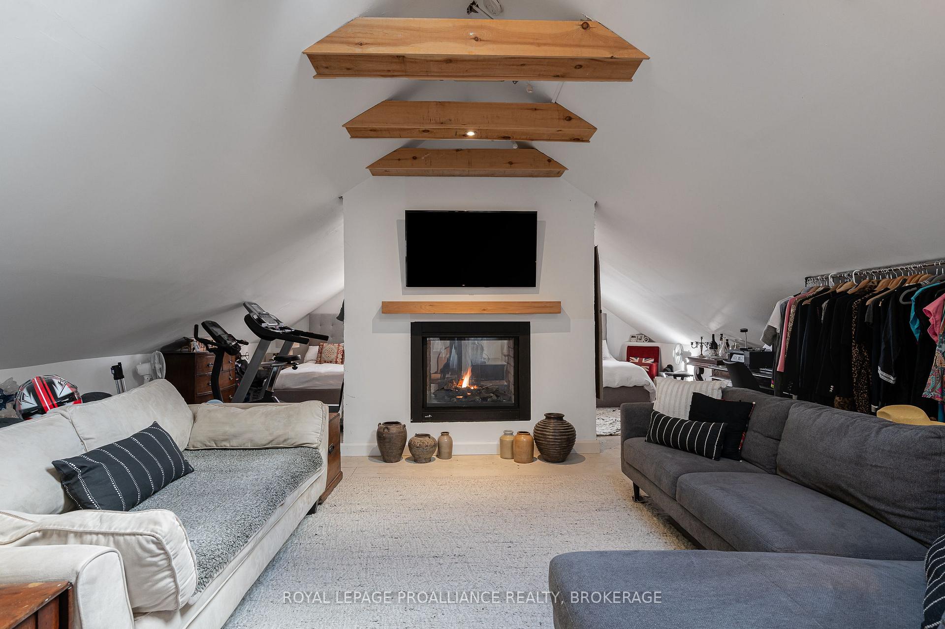 Photo 20 of 4854 Colebrook Road, Frontenac, Frontenac South — HOMEH