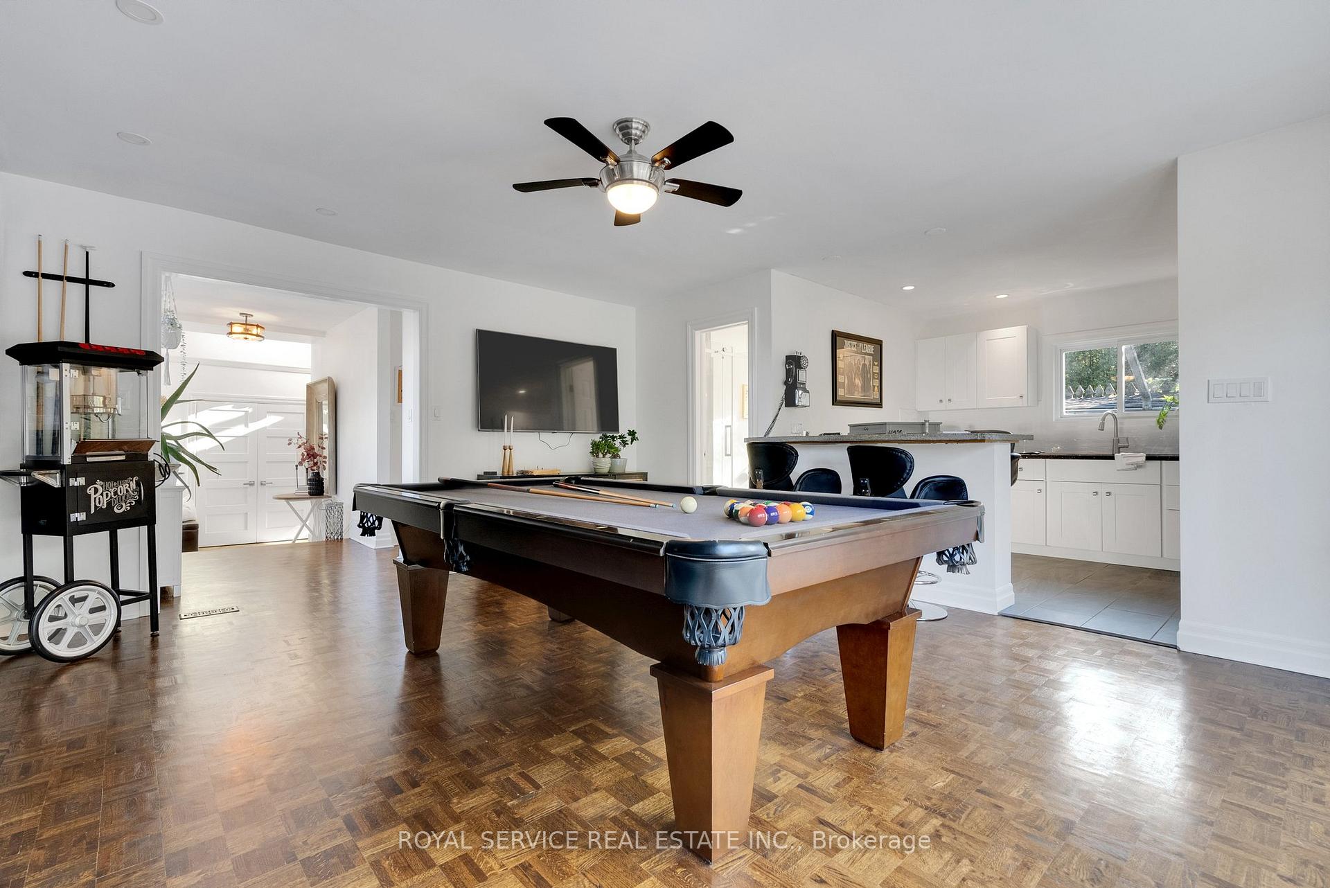 Photo 27 of 141 Cedar Crest Beach Road, Clarington, Bowmanville — HOMEH
