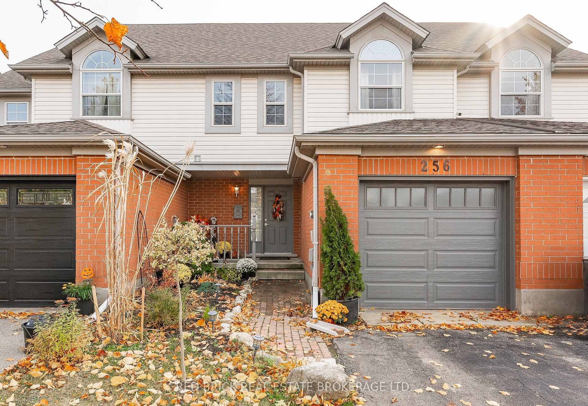 Photo 2 of 256 Starwood Drive, Guelph, Grange Road — HOMEH