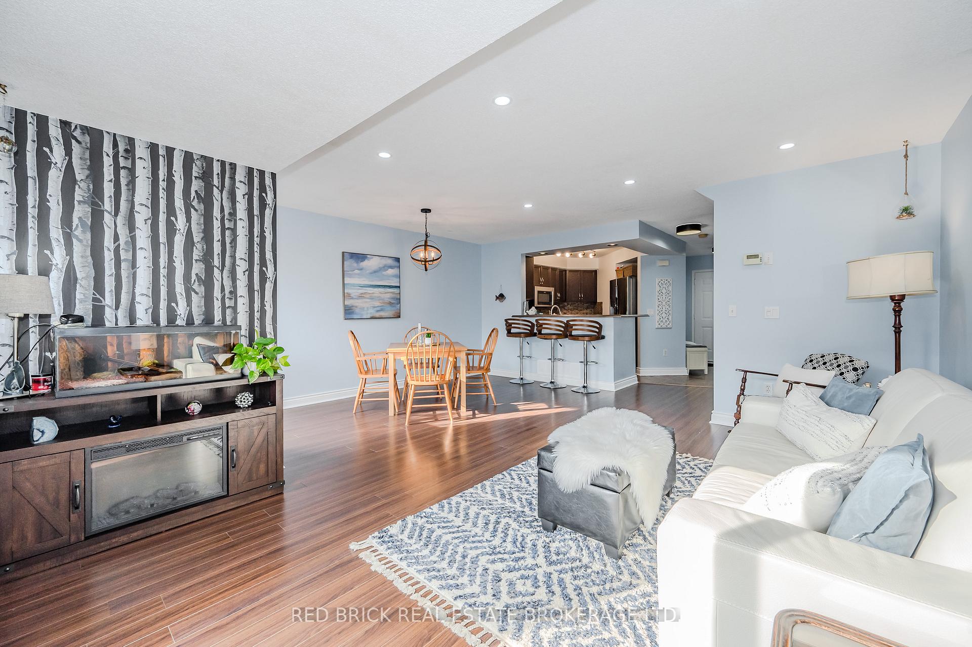 Photo 9 of 256 Starwood Drive, Guelph, Grange Road — HOMEH