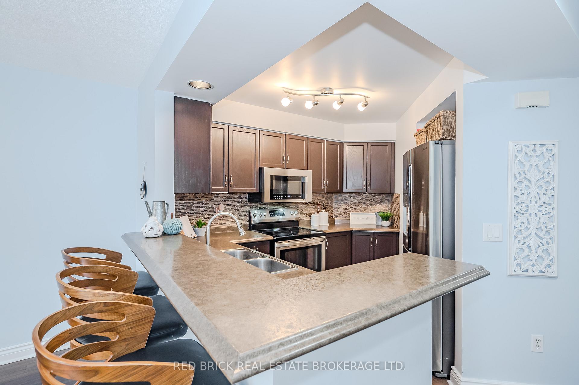 Photo 14 of 256 Starwood Drive, Guelph, Grange Road — HOMEH