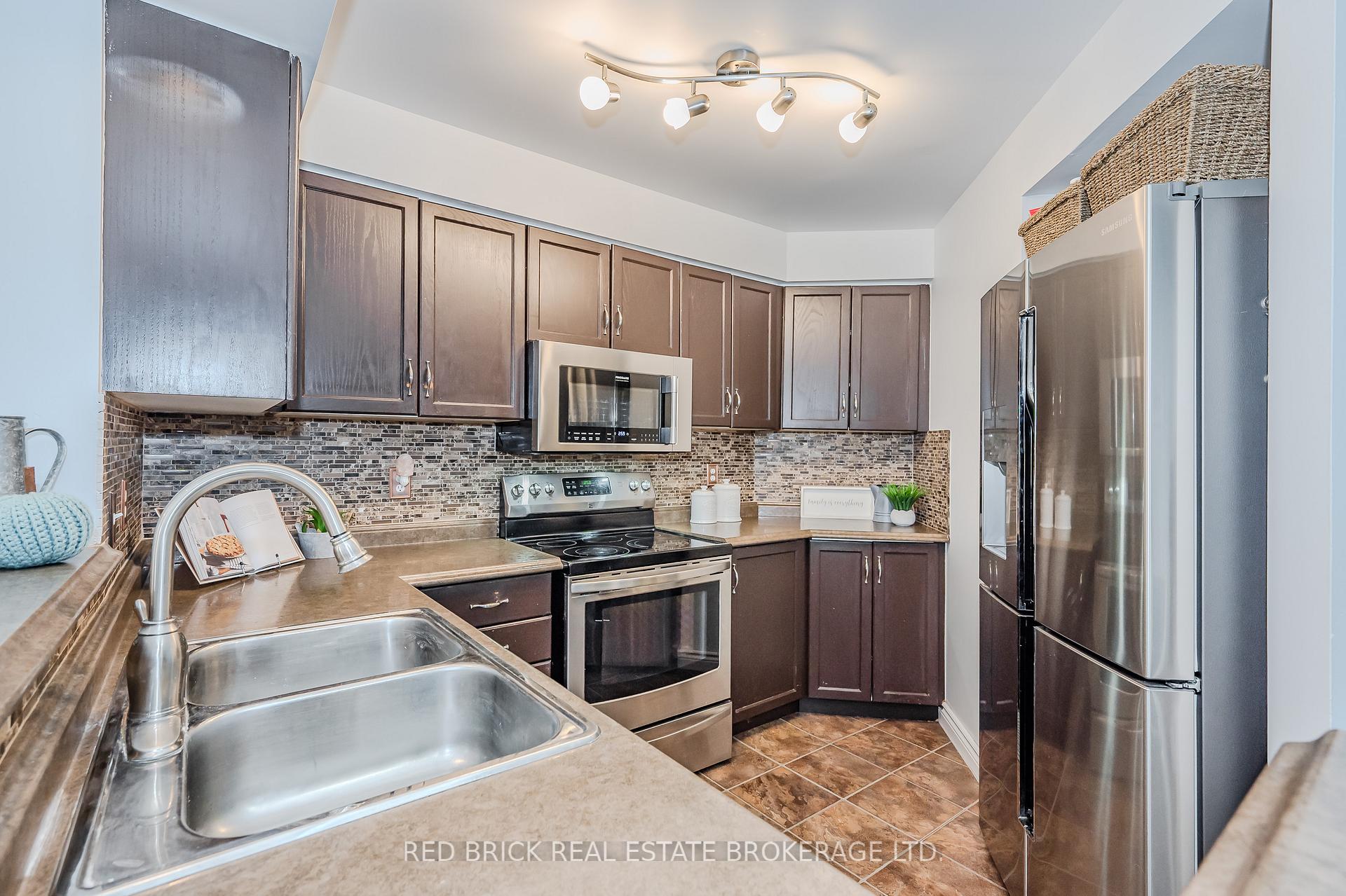Photo 15 of 256 Starwood Drive, Guelph, Grange Road — HOMEH