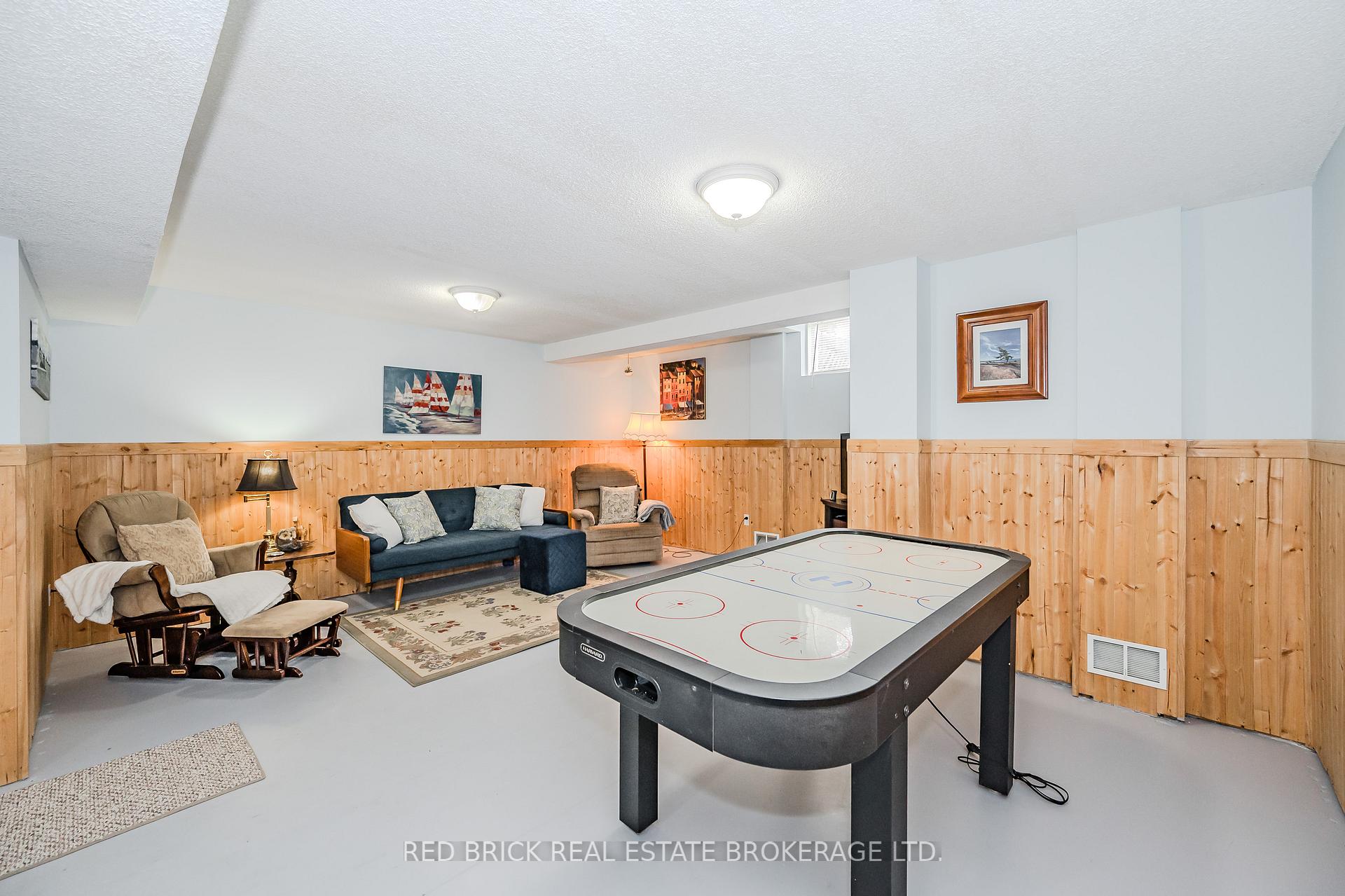Photo 27 of 256 Starwood Drive, Guelph, Grange Road — HOMEH