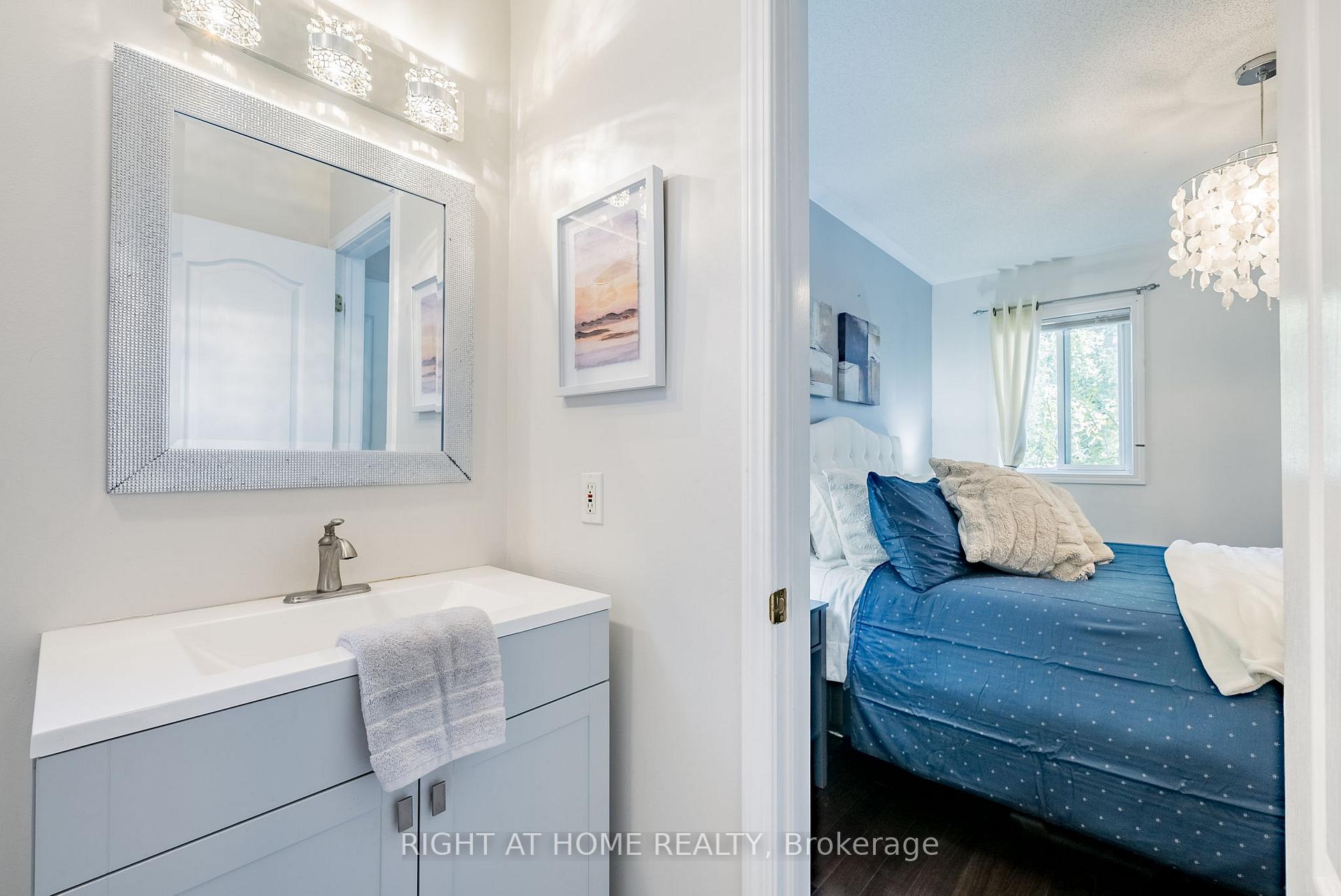 Photo 11 of 43 Waterview Lane, Clarington, Newcastle — HOMEH