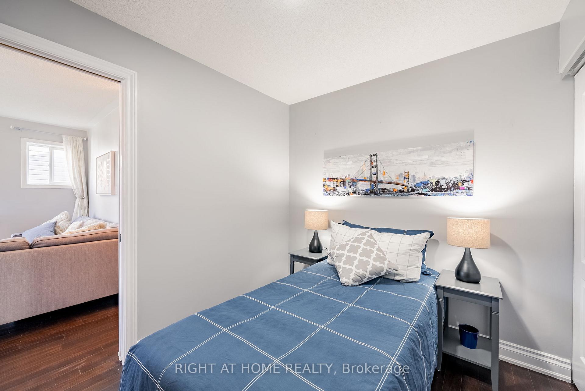 Photo 14 of 43 Waterview Lane, Clarington, Newcastle — HOMEH