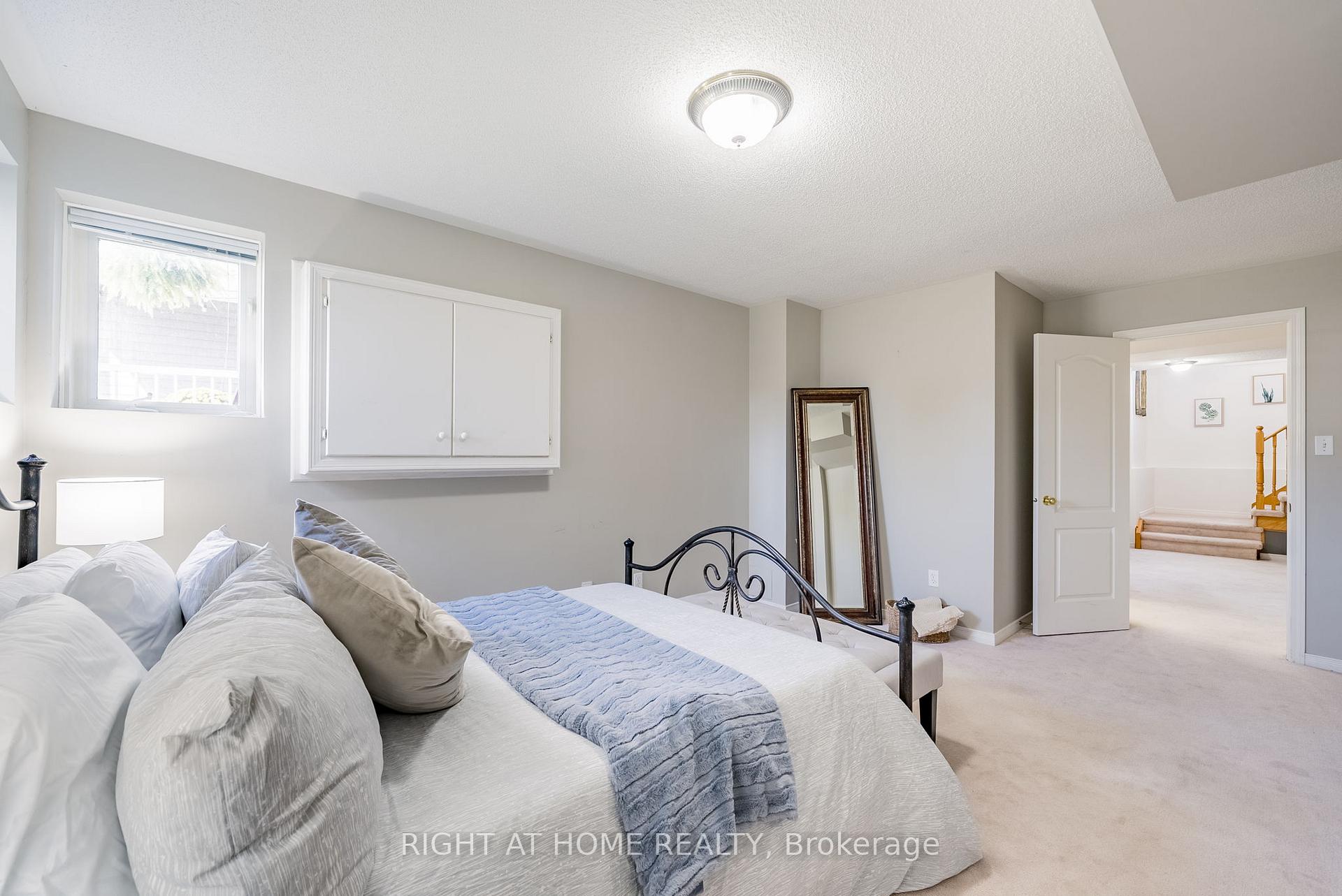 Photo 29 of 43 Waterview Lane, Clarington, Newcastle — HOMEH