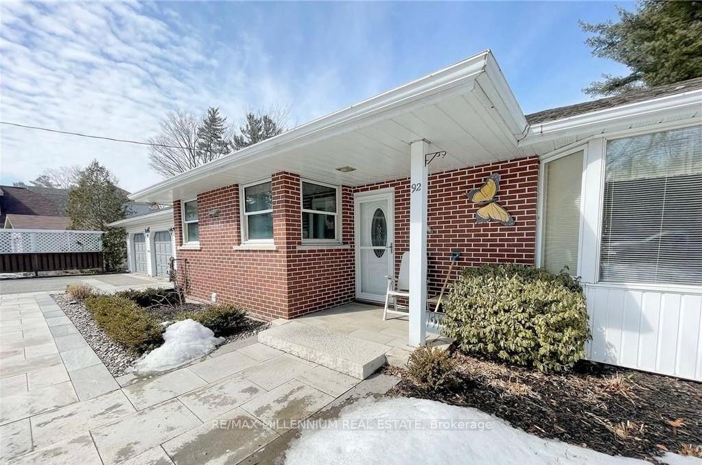 Photo 2 of 92 Ardagh Road, Barrie, Ardagh — HOMEH