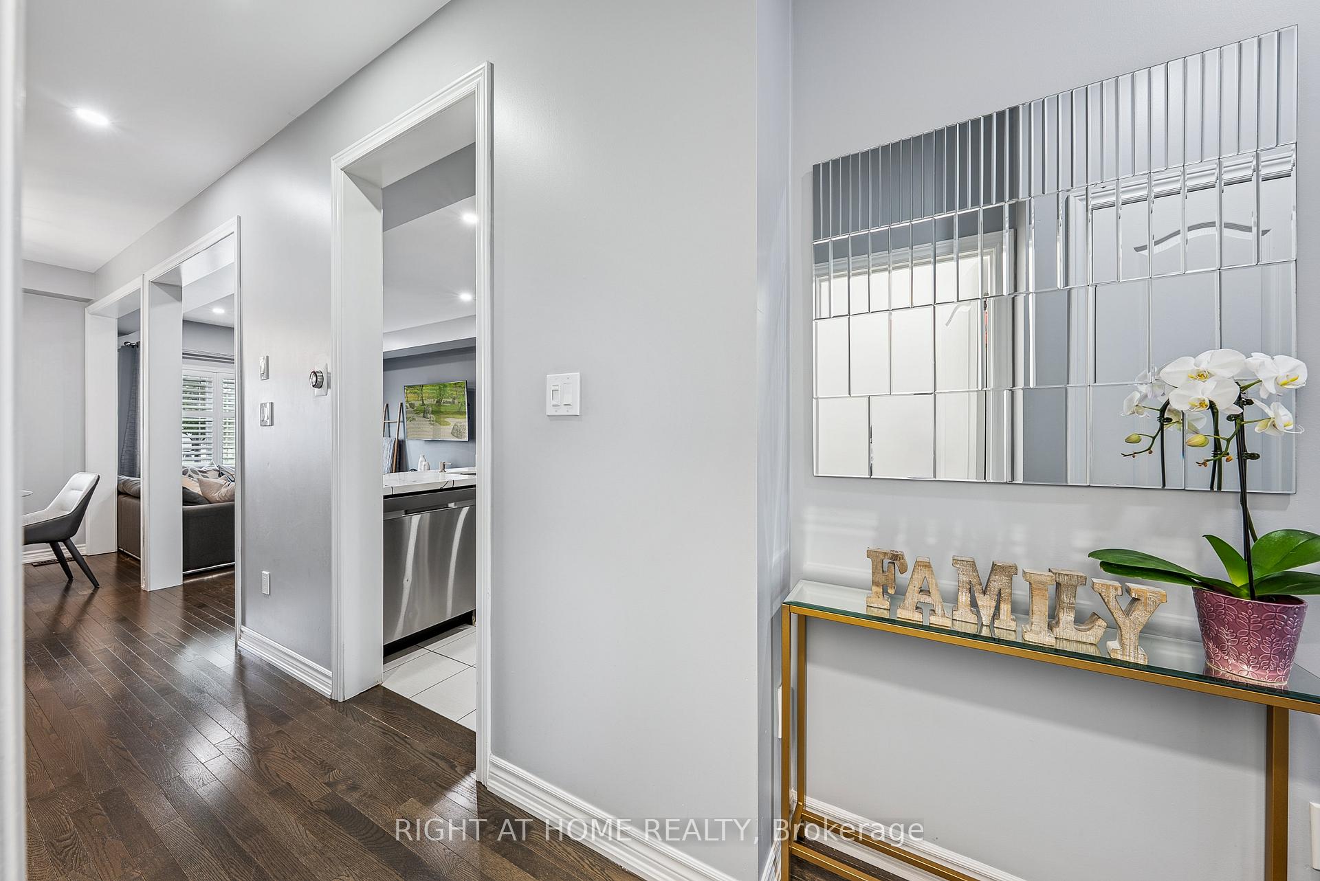 Photo 4 of 453 Mapleton Avenue, Barrie, Ardagh — HOMEH