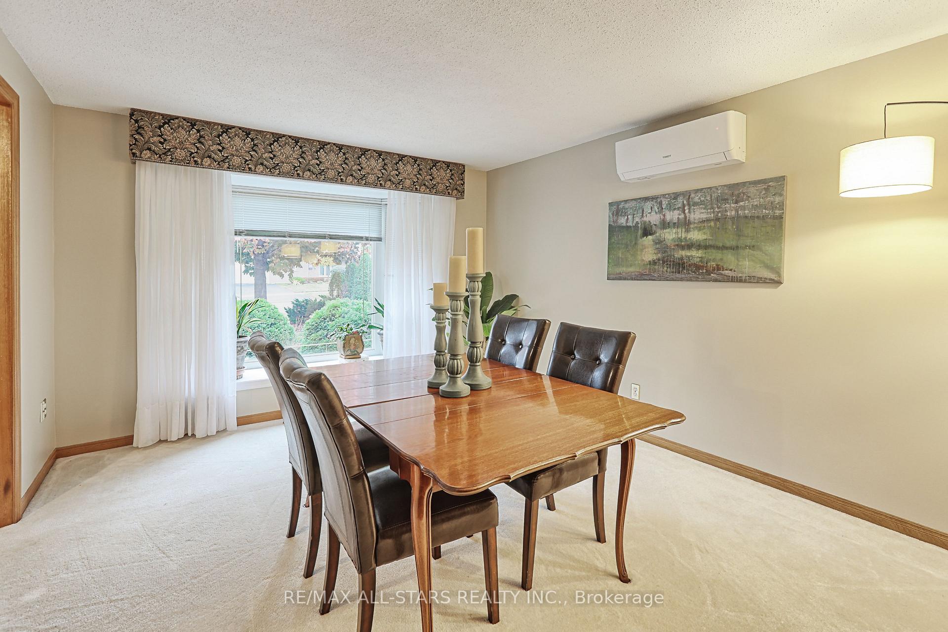 Photo 15 of 76 Fairmeadow Drive, Guelph, Willow West/Sugarbush/West Acres — HOMEH