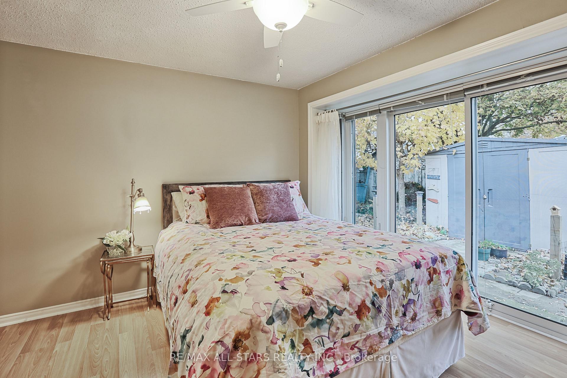 Photo 21 of 76 Fairmeadow Drive, Guelph, Willow West/Sugarbush/West Acres — HOMEH