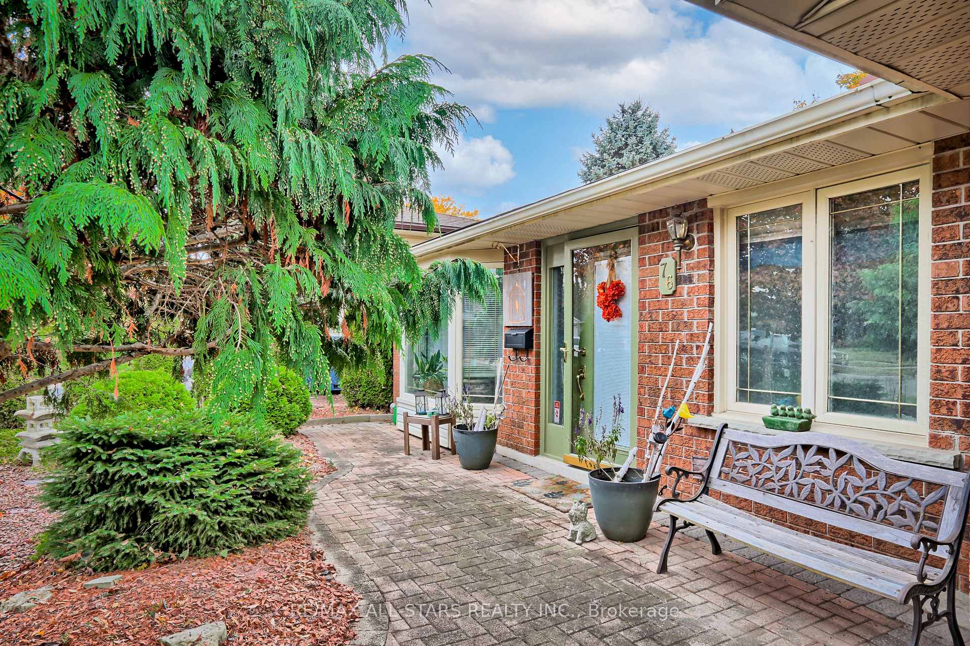 Photo 23 of 76 Fairmeadow Drive, Guelph, Willow West/Sugarbush/West Acres — HOMEH