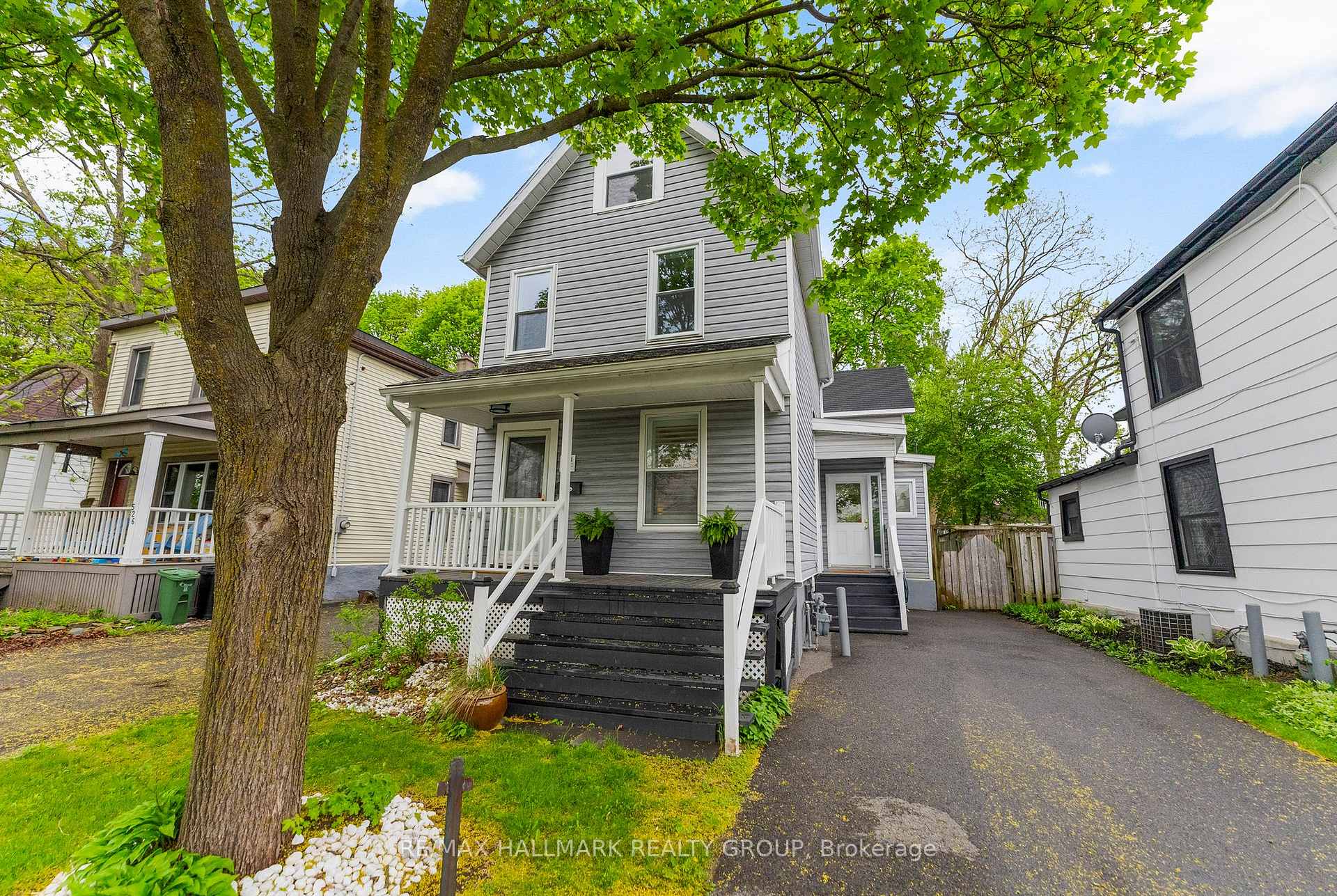 Photo 1 of 528 Lower Byron Avenue, Ottawa, McKellar/Highland — HOMEH