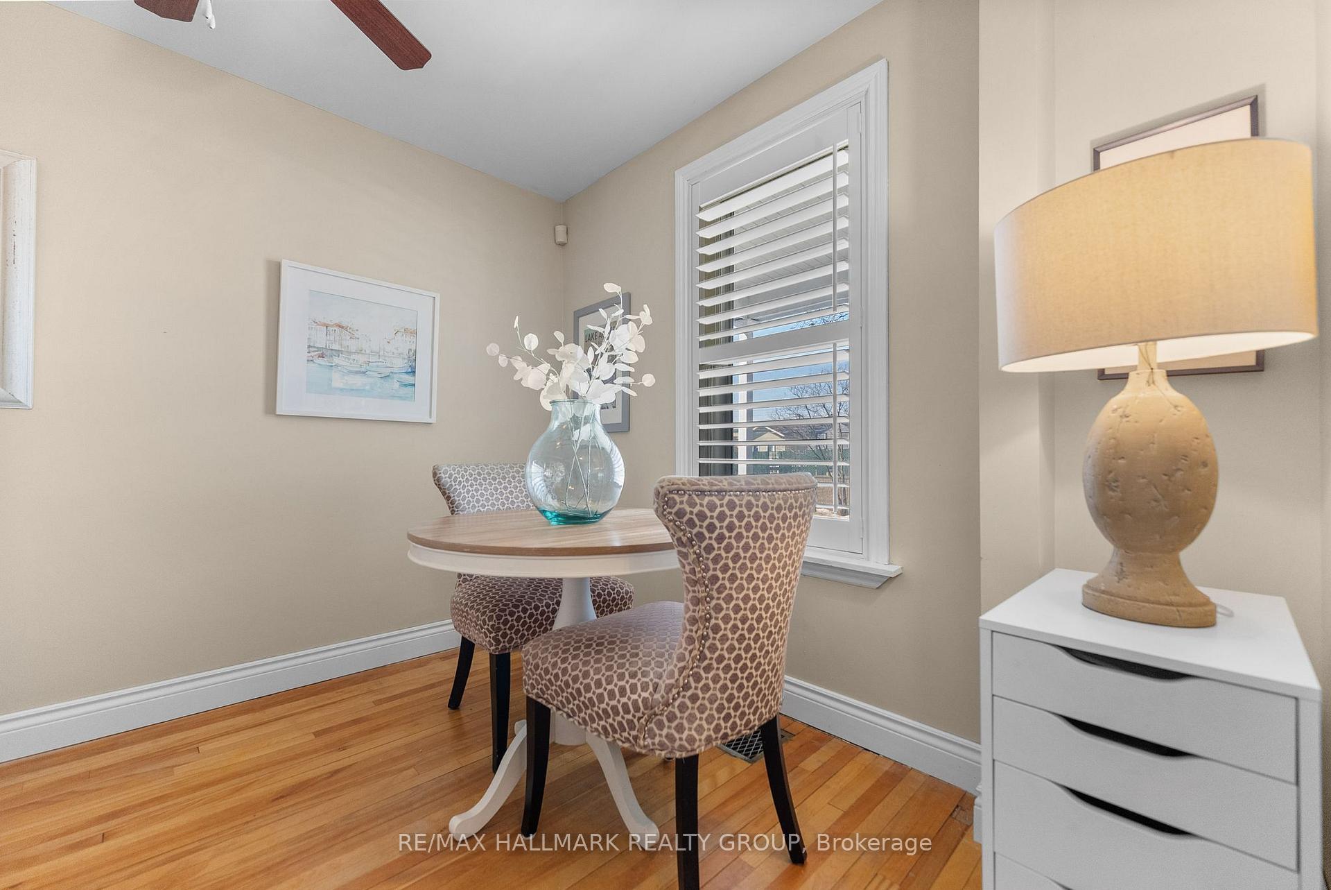 Photo 20 of 528 Lower Byron Avenue, Ottawa, McKellar/Highland — HOMEH