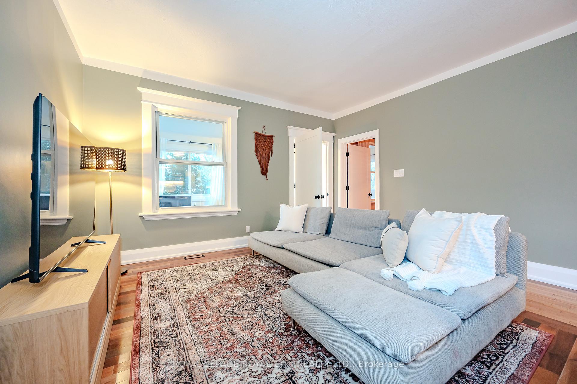 Photo 13 of 33 Audrey Avenue, Guelph, St. Patrick's Ward — HOMEH