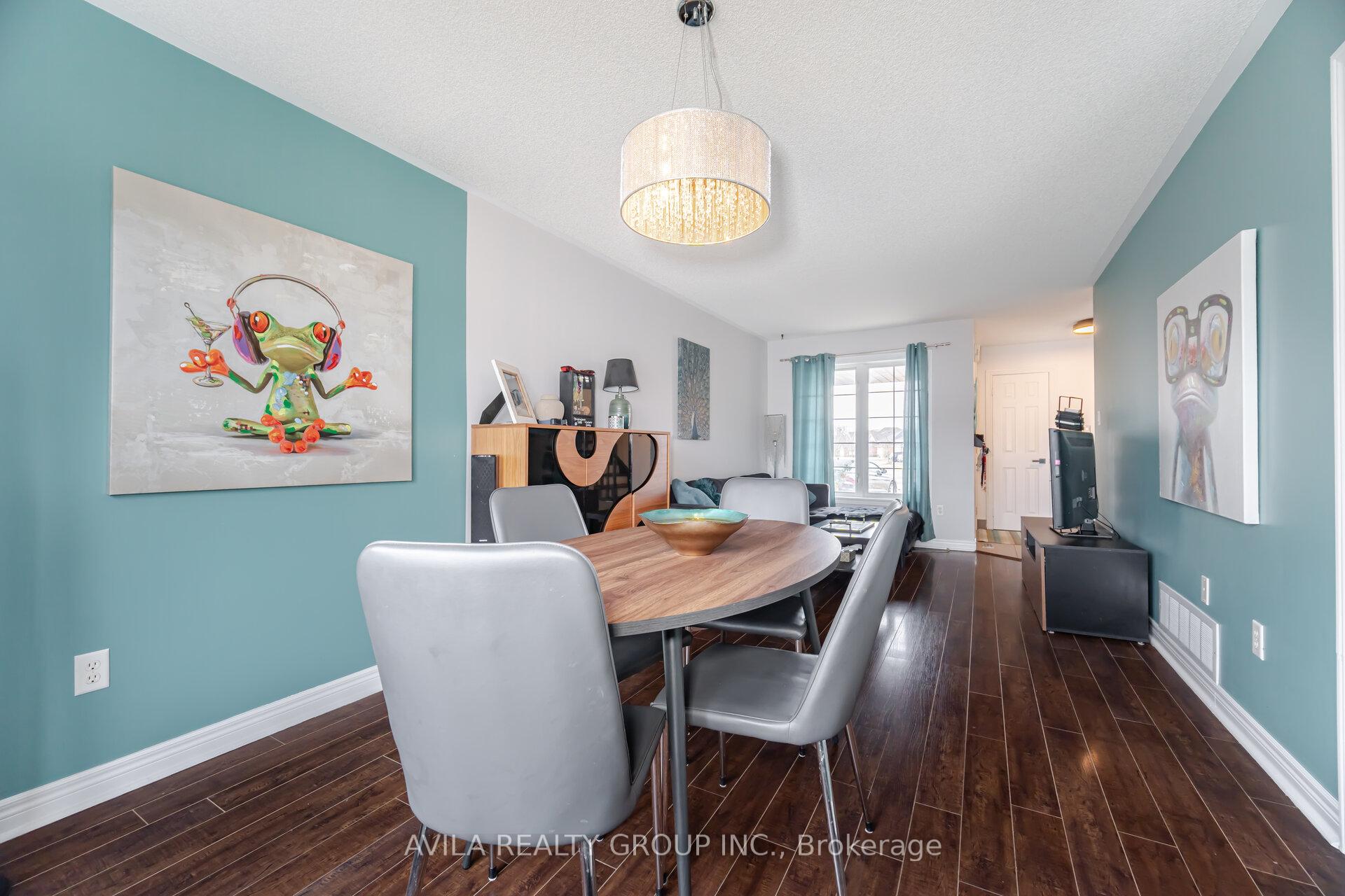 Photo 10 of 75 Heritage Court, Barrie, Painswick South — HOMEH