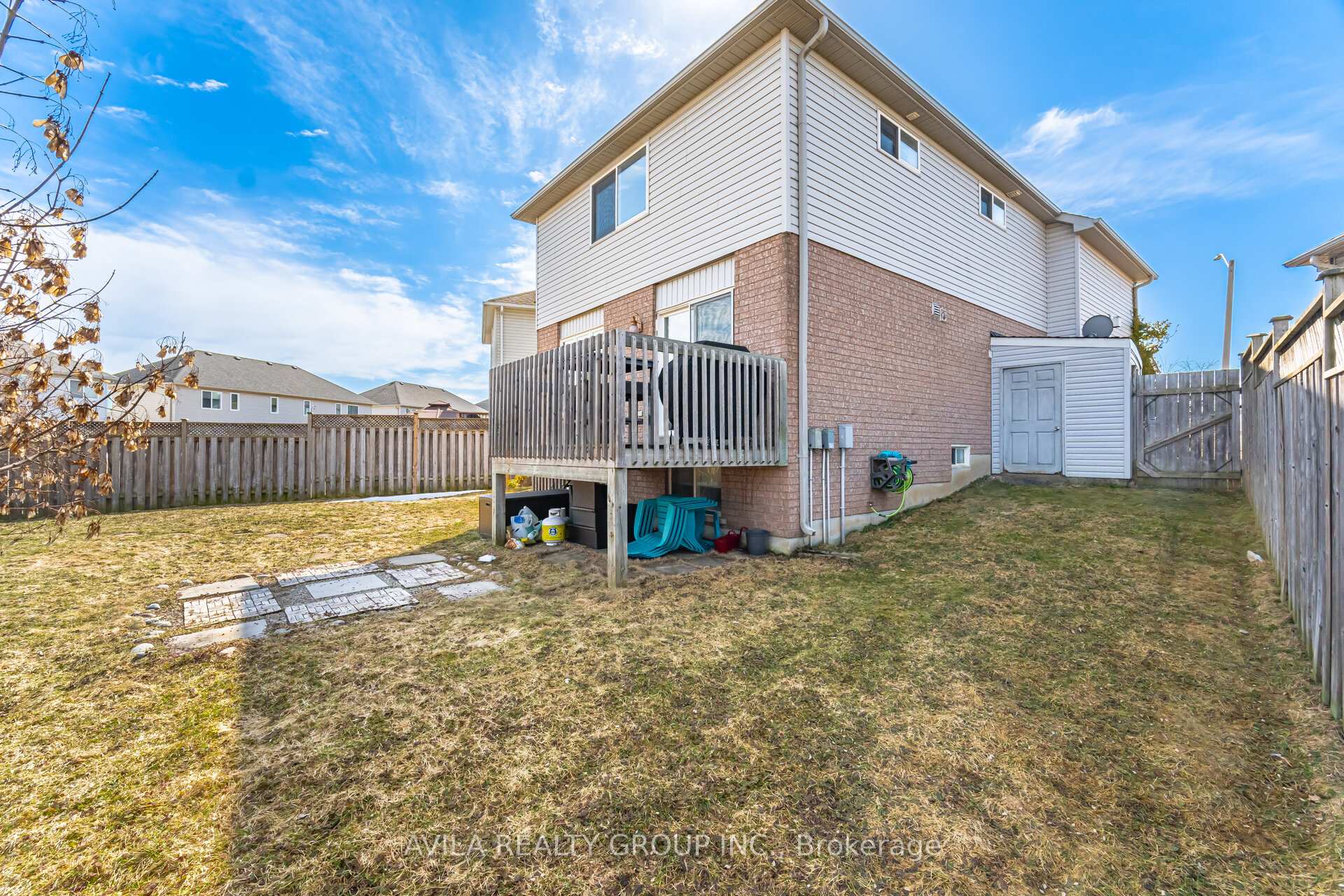 Photo 44 of 75 Heritage Court, Barrie, Painswick South — HOMEH