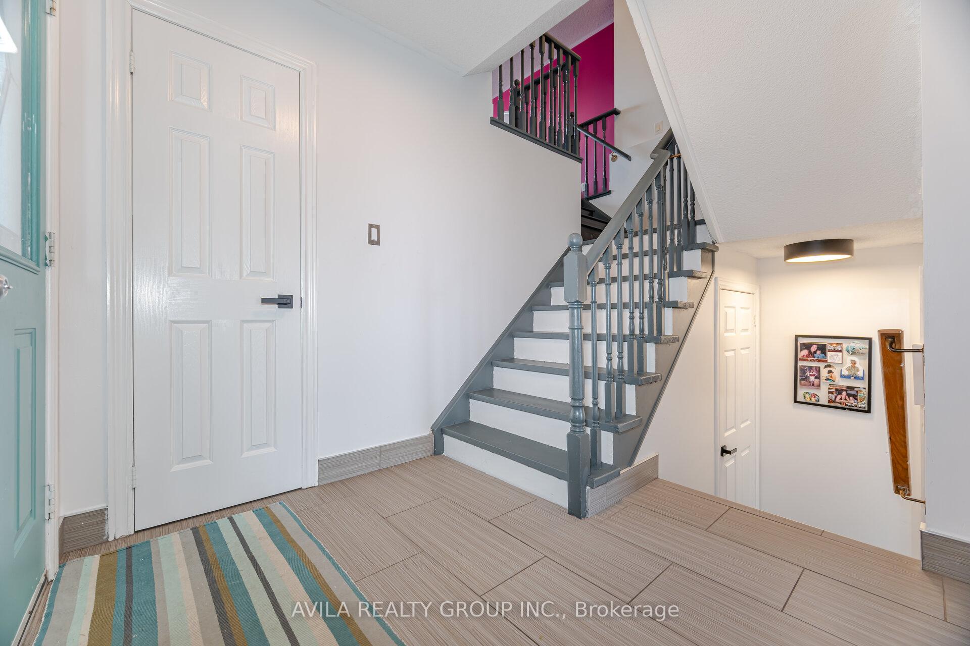 Photo 45 of 75 Heritage Court, Barrie, Painswick South — HOMEH