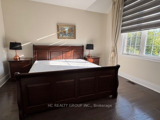 Photo 18 of 14 Tralee Court, Markham, Angus Glen — HOMEH