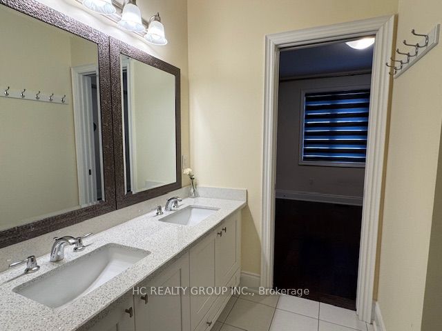 Photo 15 of 14 Tralee Court, Markham, Angus Glen — HOMEH