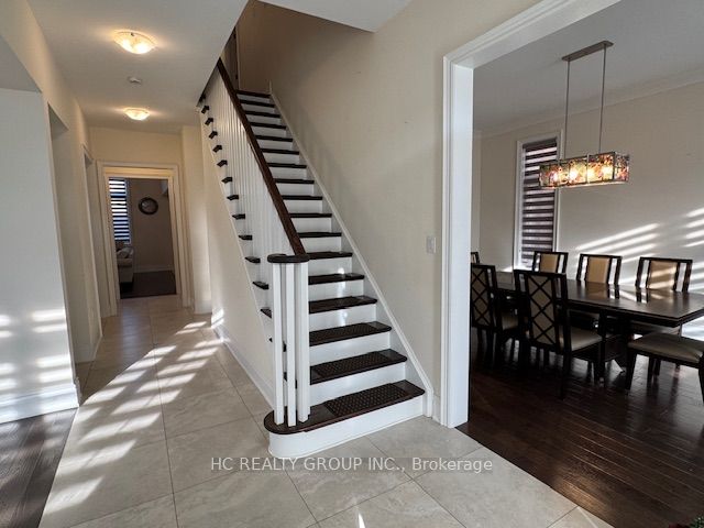 Photo 6 of 14 Tralee Court, Markham, Angus Glen — HOMEH