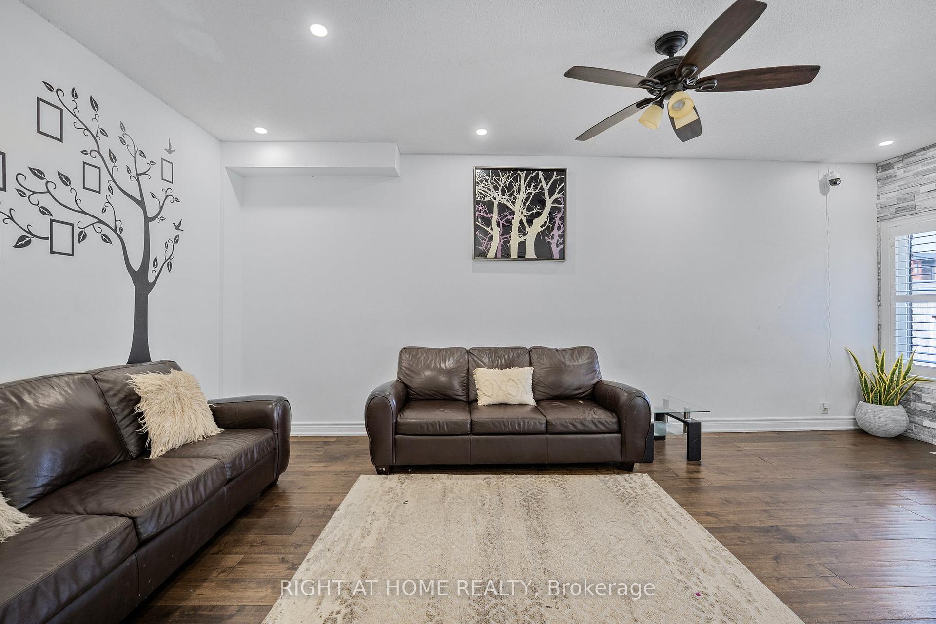Photo 10 of 1 Esther Drive, Barrie, Painswick South — HOMEH