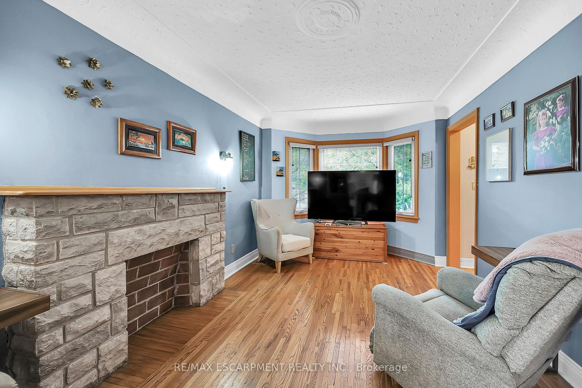 Photo 7 of 248 East 12th Street, Hamilton, Inch Park — HOMEH