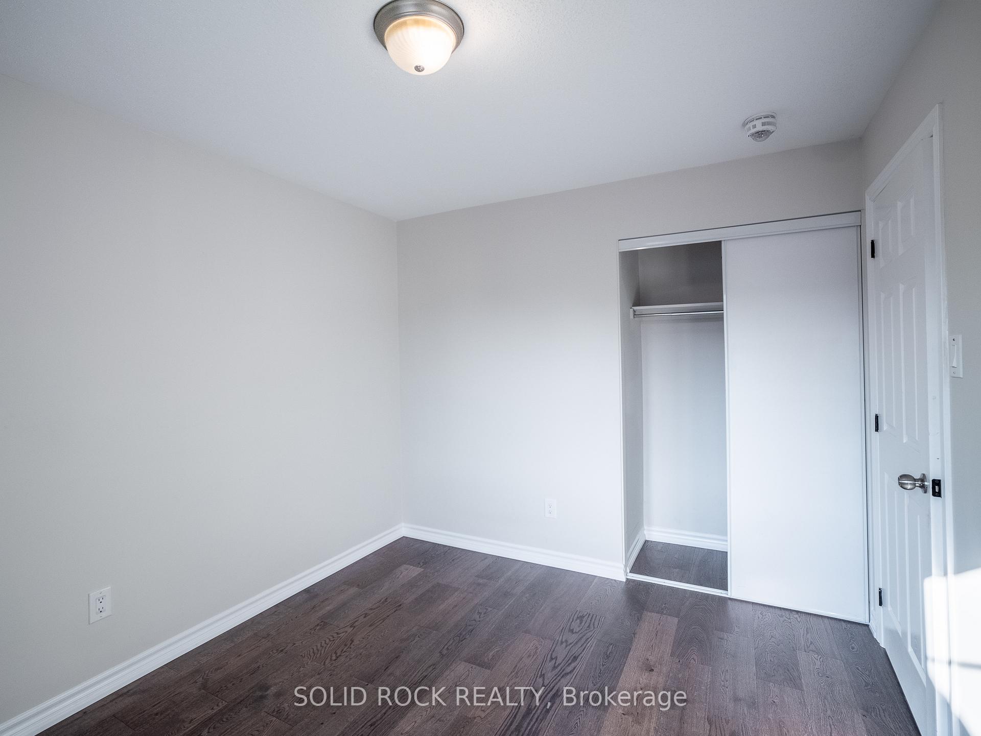 Photo 17 of 722 Logperch Circle, Ottawa, Barrhaven - Half Moon Bay — HOMEH