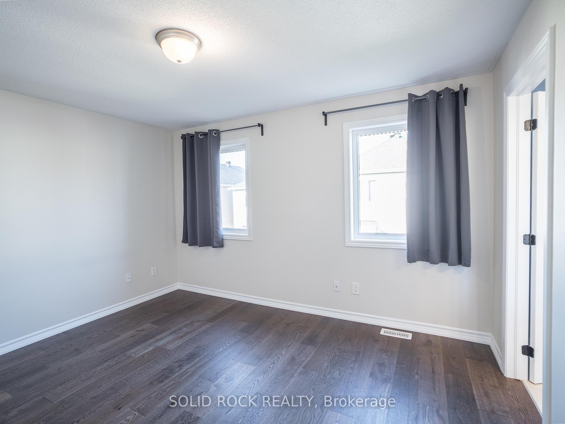 Photo 22 of 722 Logperch Circle, Ottawa, Barrhaven - Half Moon Bay — HOMEH