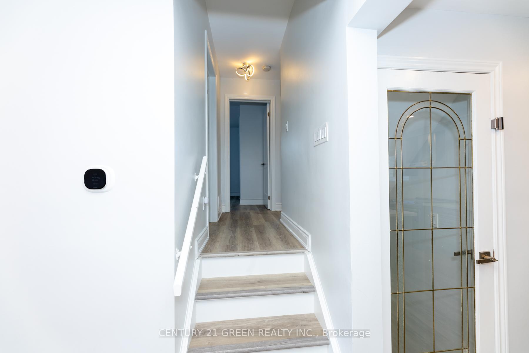 Photo 23 of 159 Bow Valley Drive, Hamilton, Riverdale — HOMEH