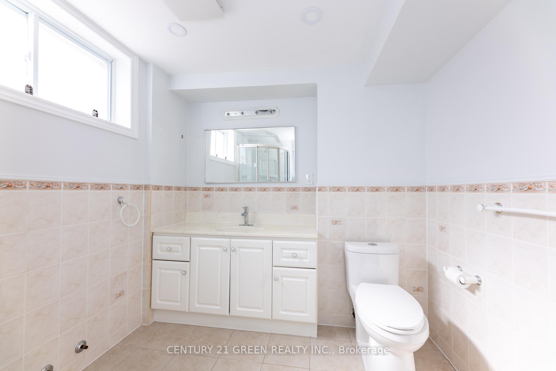 Photo 36 of 159 Bow Valley Drive, Hamilton, Riverdale — HOMEH