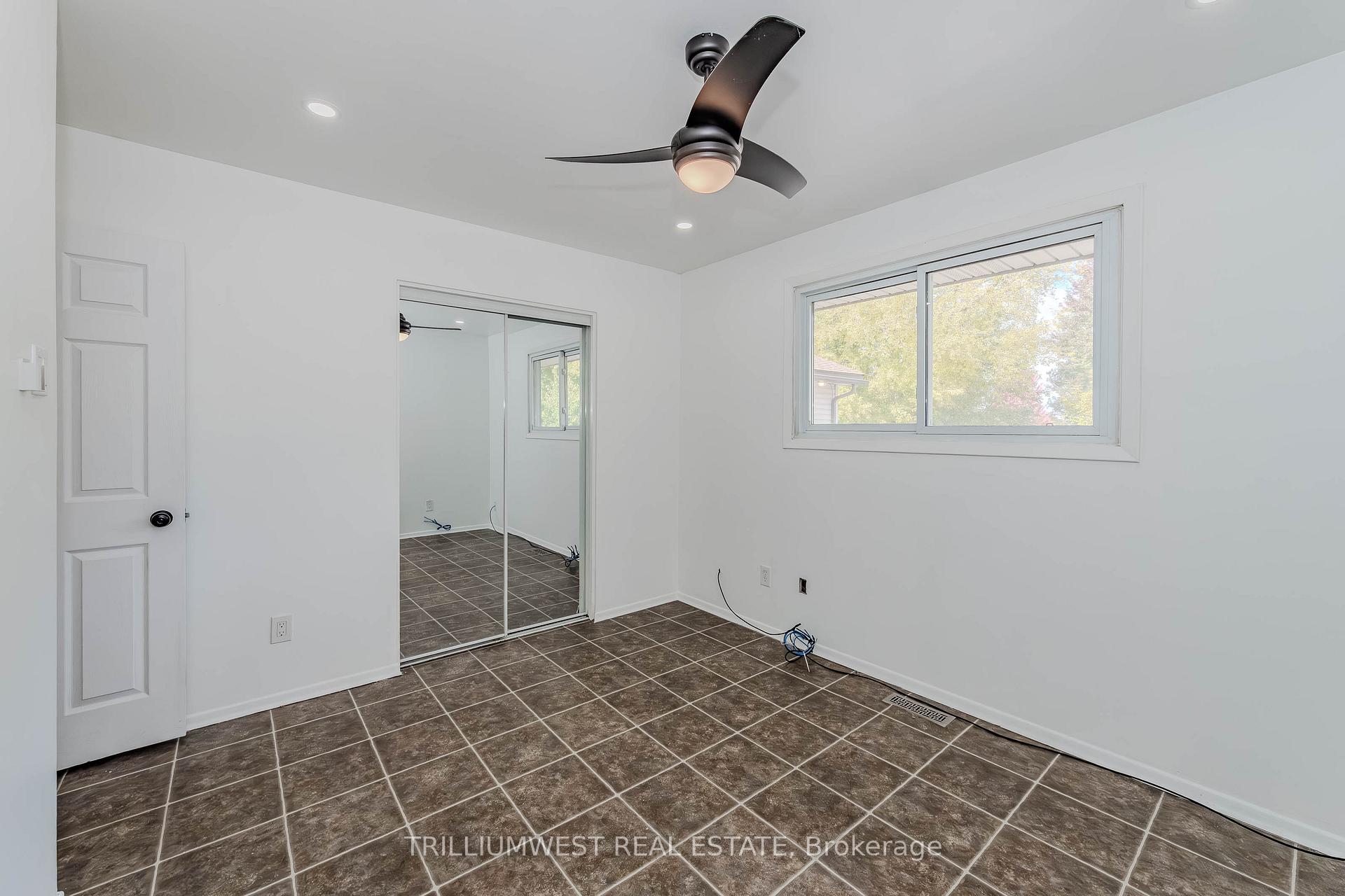 Photo 36 of 560 Woodlawn Road E, Guelph, Victoria North — HOMEH