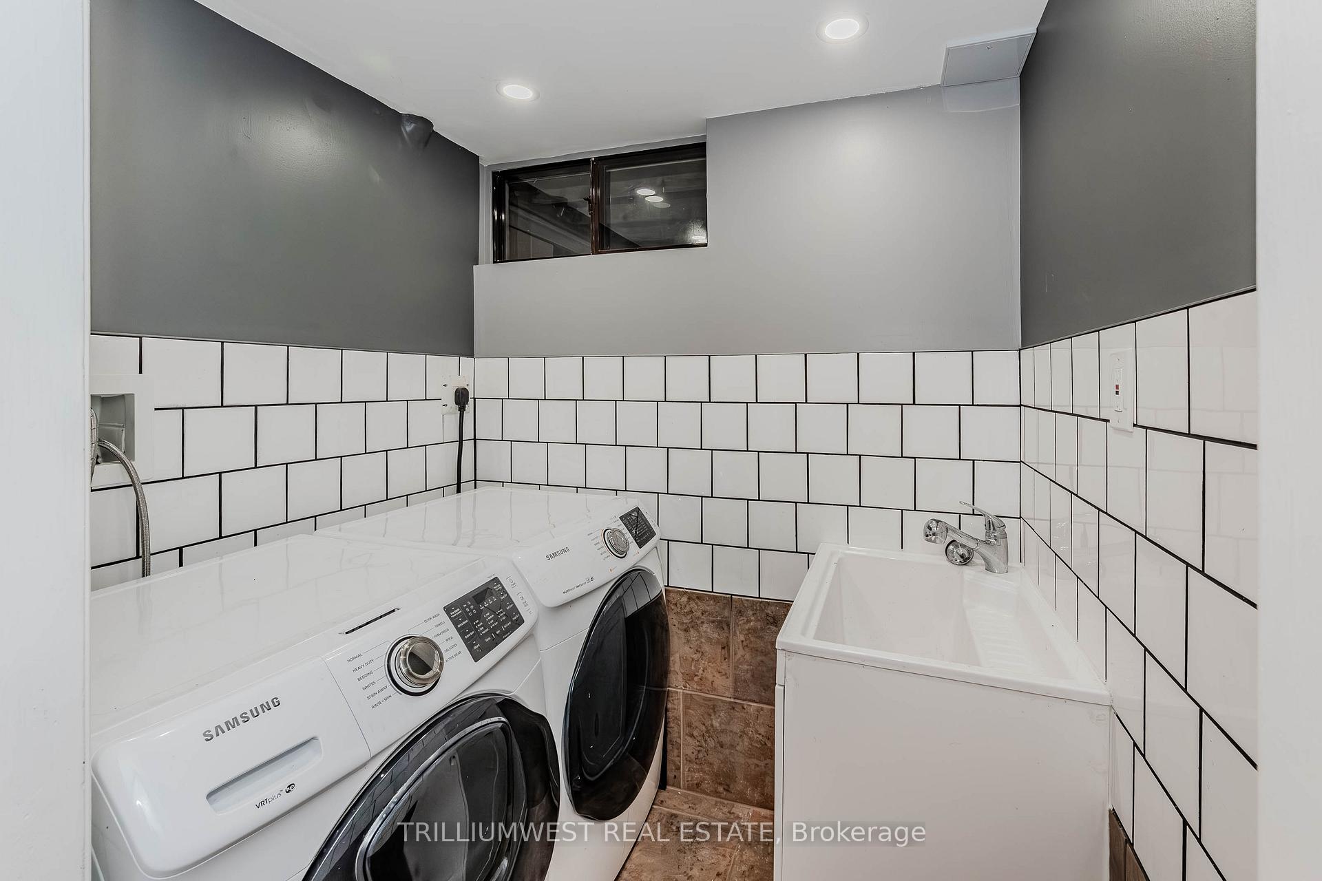 Photo 52 of 560 Woodlawn Road E, Guelph, Victoria North — HOMEH
