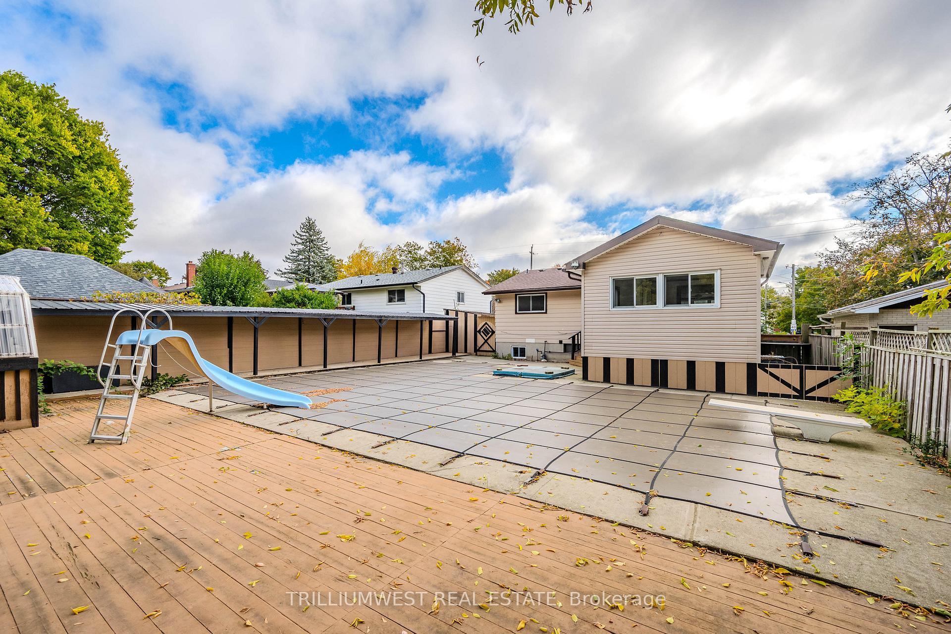 Photo 56 of 560 Woodlawn Road E, Guelph, Victoria North — HOMEH