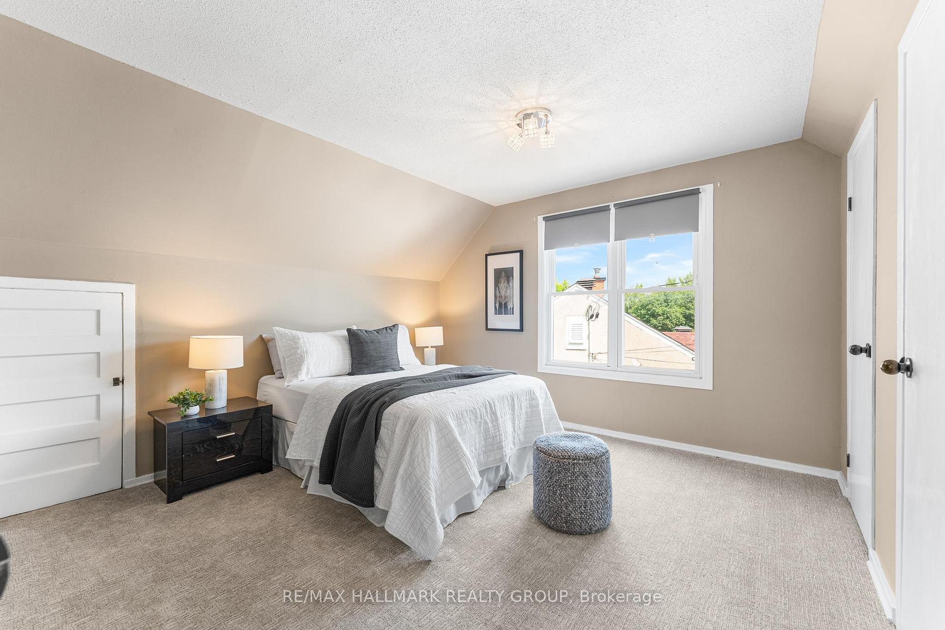 Photo 21 of 845 Merivale Road, Ottawa, Carlington — HOMEH