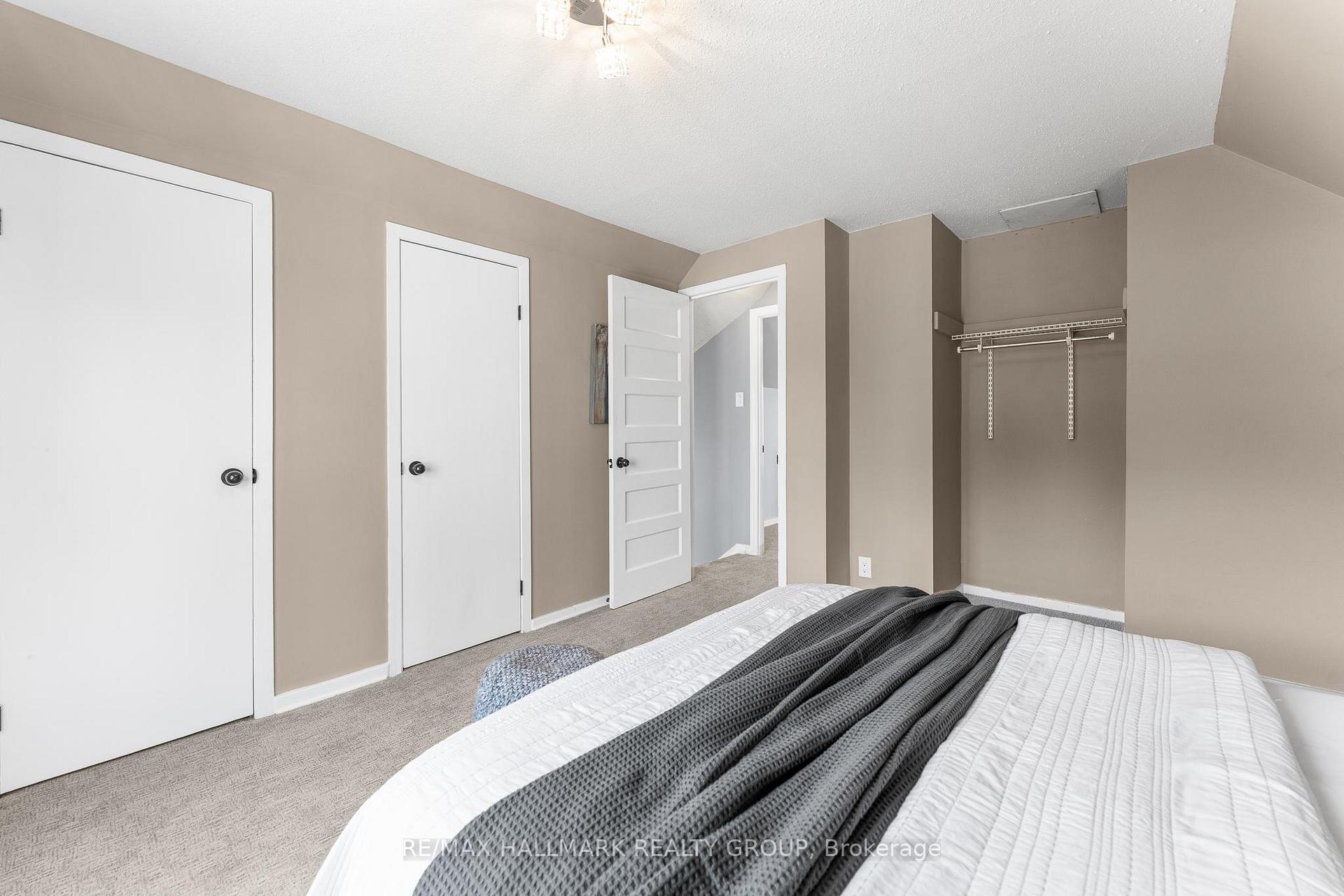 Photo 24 of 845 Merivale Road, Ottawa, Carlington — HOMEH