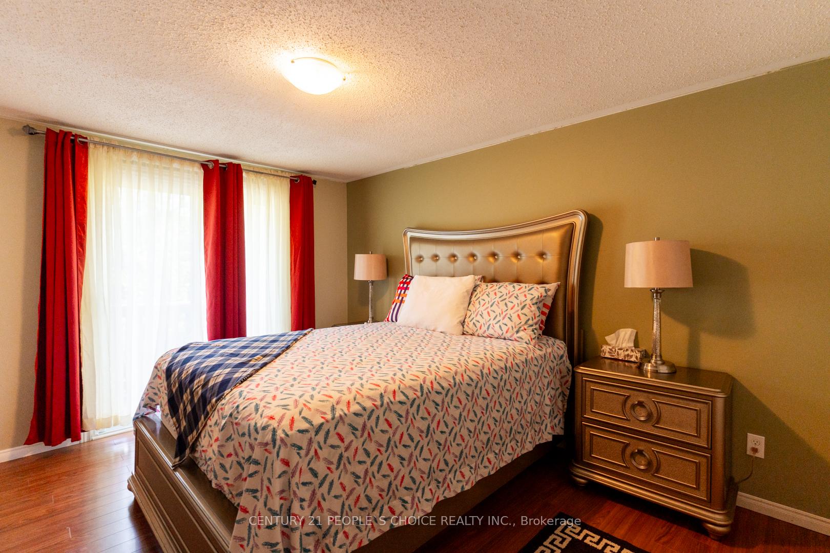 Photo 20 of 48 Rochelle Drive, Guelph, Willow West/Sugarbush/West Acres — HOMEH