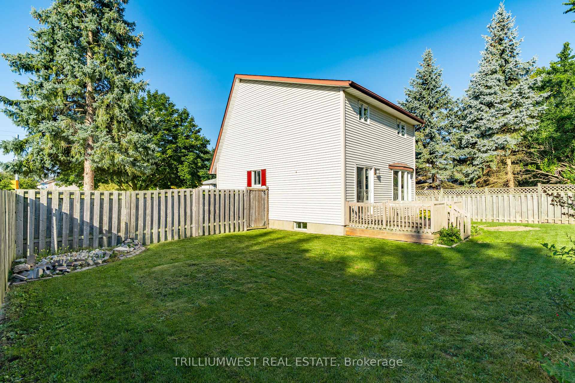 Photo 37 of 356 Imperial Road S, Guelph, Willow West/Sugarbush/West Acres — HOMEH
