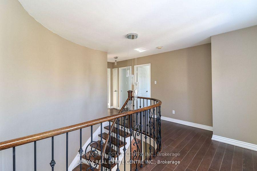 Photo 3 of 25 Meadowlark Road, Barrie, Cundles East — HOMEH
