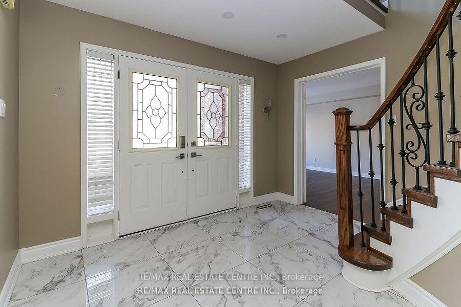 Photo 5 of 25 Meadowlark Road, Barrie, Cundles East — HOMEH