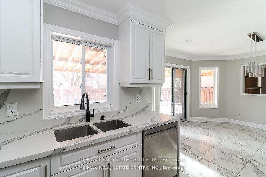 Photo 12 of 25 Meadowlark Road, Barrie, Cundles East — HOMEH