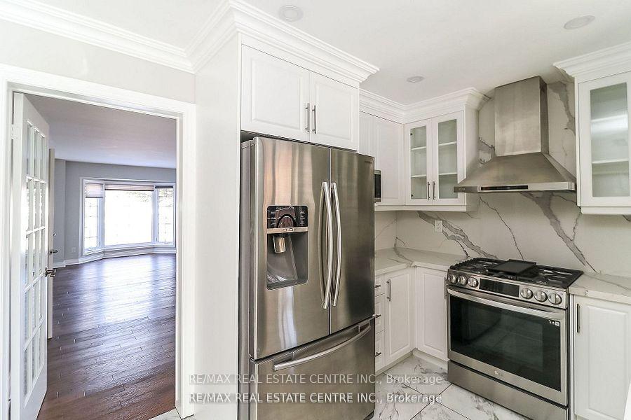 Photo 16 of 25 Meadowlark Road, Barrie, Cundles East — HOMEH
